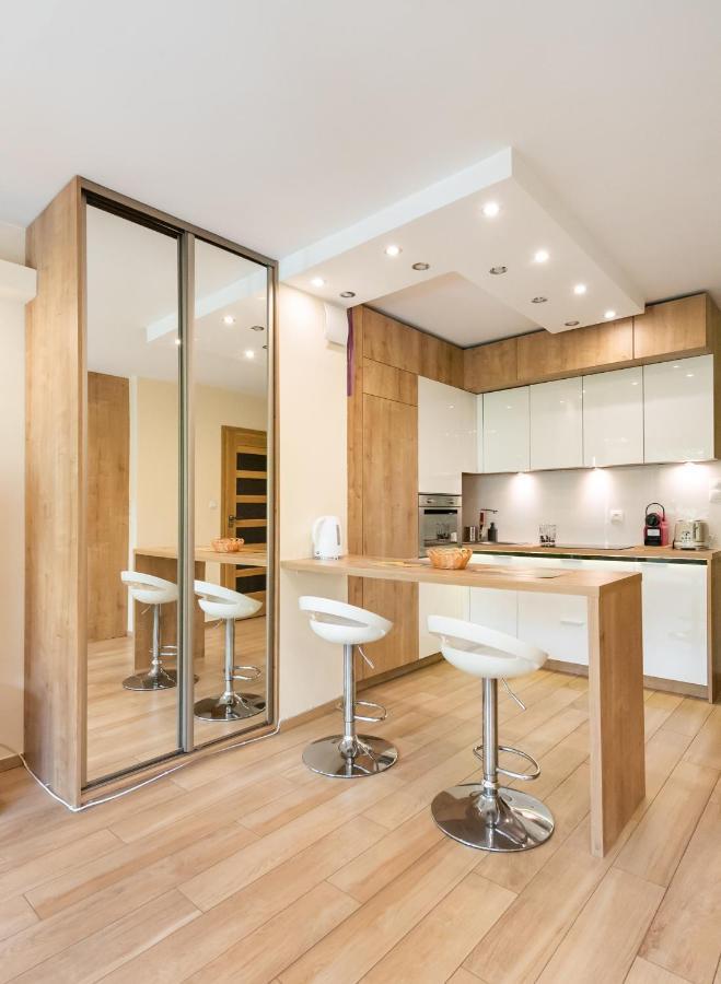 Mokotow Orzycka Beige Studio Warsaw Exterior photo